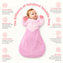 Laden Sie das Bild in den Galerie-Viewer, HEART-SHAPED ARMS-UP SLEEP SACK (PINK)
